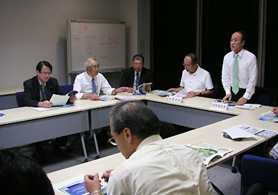 �S���҂���������ɐ���