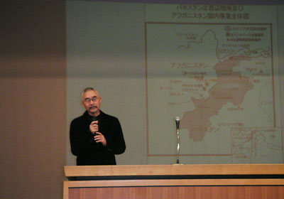 �y�V�����[���̉���ǒ��A������������